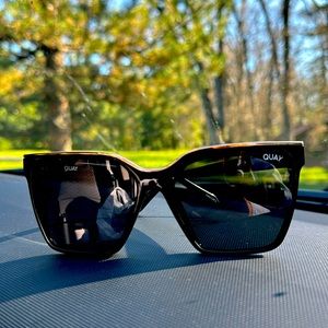 quay australia level up black square brow bar statement sunglasses eyewear NEW